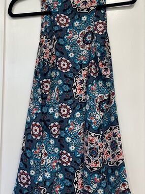 LOFT Blue Multi Paisley-Style Tank Top Women’s Medium